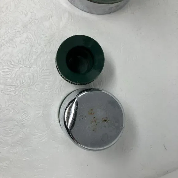 Vintage STANLEY Aladdin 1/2 Gal Green Thermos Model A-945DH with Stopper & Cup - Picture 10 of 11